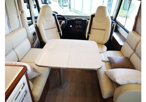 Integral Motorhome RAPIDO 8094DF en Sale Occasion