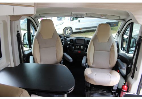 Camper Van DREAMER D55 FUN modelo 2020 en Sale Occasion