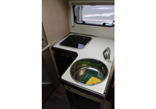 Low Profile Motorhome ILUSION 730 XMK en Sale Occasion