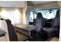 Low Profile Motorhome SUNLIGHT T-64 en Sale Occasion