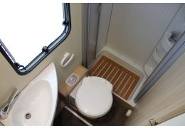 Low Profile Motorhome SUNLIGHT T-64 en Sale Occasion