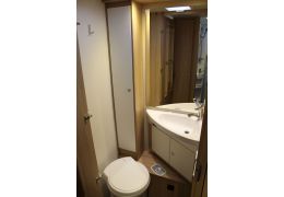 Low Profile Motorhome SUNLIGHT T 65 en Sale Occasion