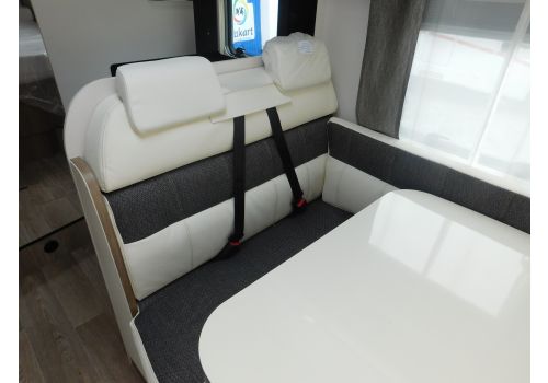 Integral Motorhome DETHLEFFS Trend I 7057 DBM en Sale Occasion