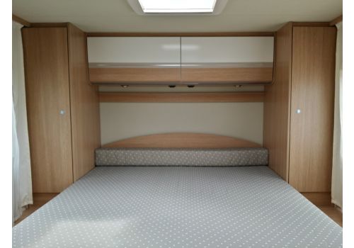 Low Profile Motorhome SUNLIGHT T-69 10 year limited en Sale Occasion