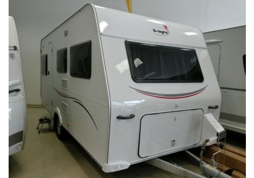 Caravan SUNLIGHT C 44 D njoy OFERTA FIN DE TEMPORADA en Sale Occasion