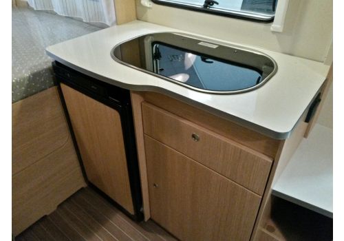 Caravan SUNLIGHT C 44 D njoy OFERTA FIN DE TEMPORADA en Sale Occasion