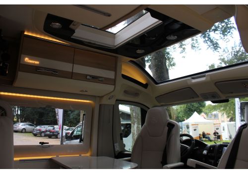 Camper Van DREAMER D55 Select en Sale Occasion