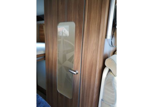 Low Profile Motorhome WESTFALIA WEST VAN T 276 en Sale Occasion