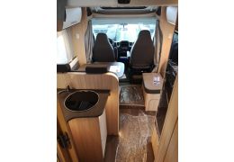 Low Profile Motorhome SUNLIGHT T 68 modelo 2019 en Catalog