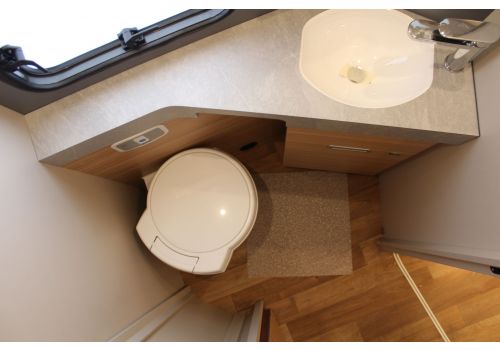 Capuchina Motorhome DETHLEFFS Pulse T 7051 DBM en Sale Occasion
