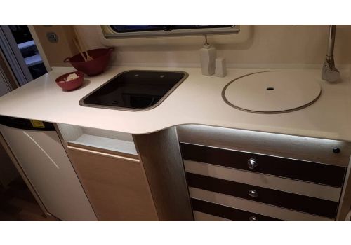 Low Profile Motorhome ILUSION XMK 650 PLUS en Sale Occasion
