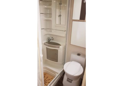 Low Profile Motorhome ILUSION XMK 650 PLUS en Sale Occasion