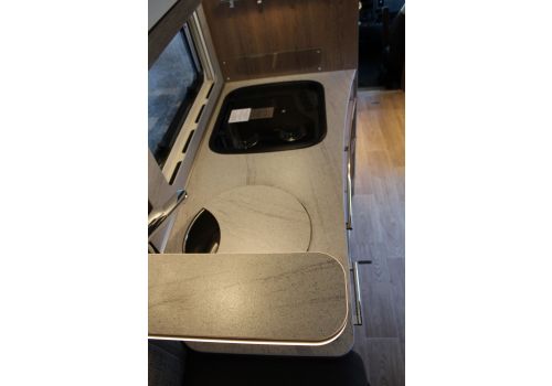 Capuchina Motorhome DETHLEFFS Alpa A 6820-2 Modelo 2019 en Sale Occasion