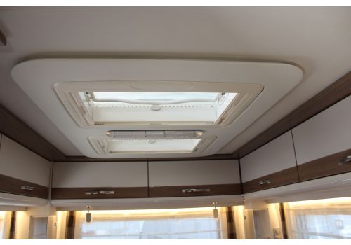 Capuchina Motorhome DETHLEFFS Alpa A 6820-2 Modelo 2019 en Sale Occasion