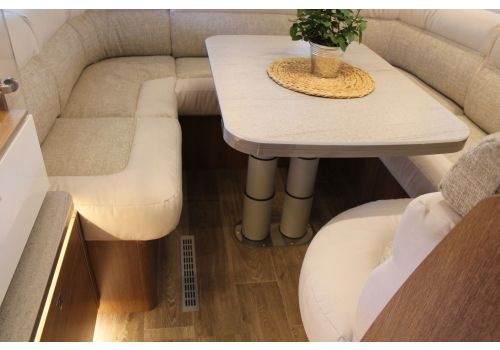 Capuchina Motorhome DETHLEFFS ALPA A 7820-2 Modelo 2019 en Sale Occasion