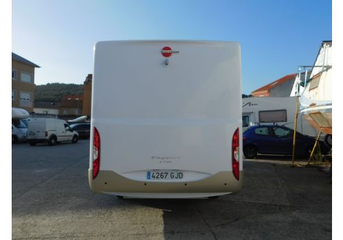 Integral Motorhome BURSTNER Elegance I-710 en Sale Occasion