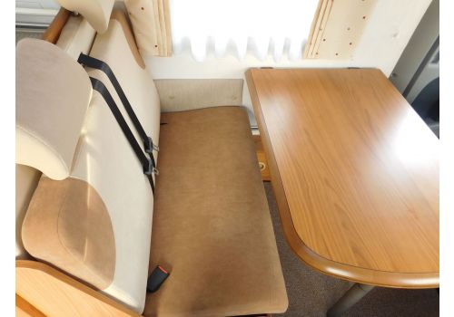 Integral Motorhome BURSTNER Elegance I-710 en Sale Occasion