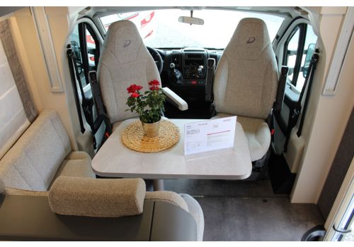 Low Profile Motorhome DETHLEFFS Pulse T 6651 DBM en Sale Occasion