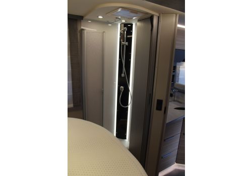 Low Profile Motorhome DETHLEFFS Pulse T 6651 DBM en Sale Occasion