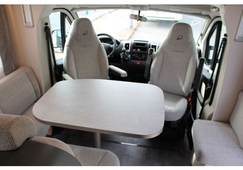 Low Profile Motorhome DETHLEFFS Pulse T 7051 DBM modelo 2019 en Sale Occasion