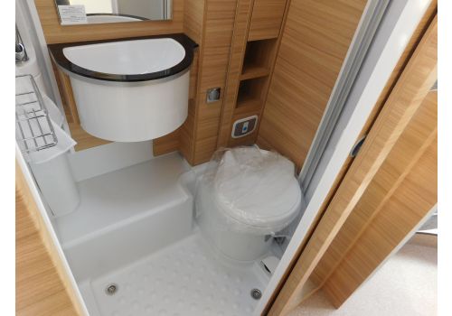 Integral Motorhome DETHLEFFS Globebus I-1 en Sale Occasion