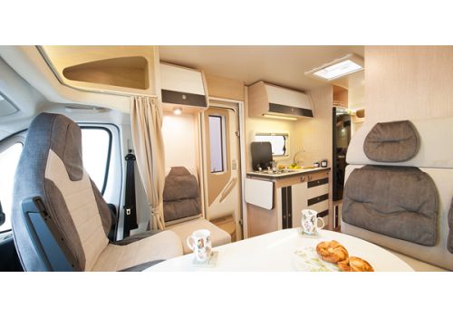 Low Profile Motorhome ILUSION XMK 690 en Sale Occasion