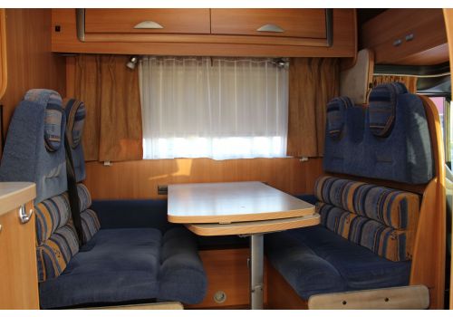 Capuchina Motorhome CHALLENGER Genesis 43 en Sale Occasion