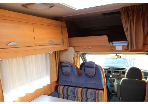 Capuchina Motorhome CHALLENGER Genesis 43 en Sale Occasion