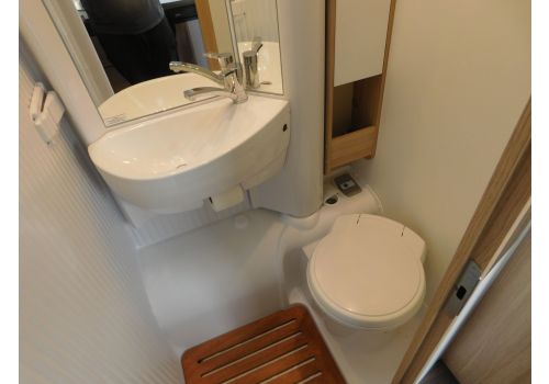 Low Profile Motorhome SUNLIGHT T60 en Sale Occasion