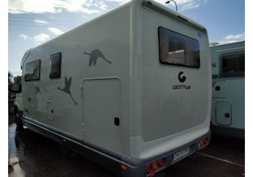 Low Profile Motorhome GIOTTILINE SRL GLD 2 en Sale Occasion