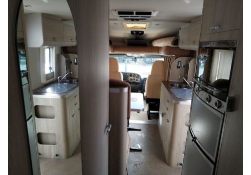 Low Profile Motorhome GIOTTILINE SRL GLD 2 en Sale Occasion