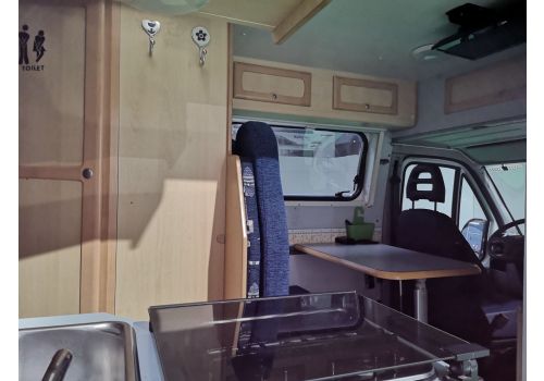 Camper Van ADRIA Sloop 1 en Sale Occasion