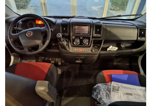 Capuchina Motorhome MC LOUIS Glamys 22 en Sale Occasion
