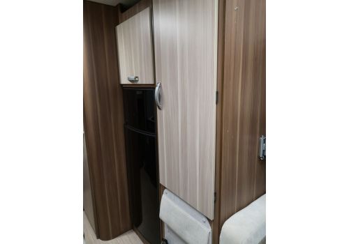 Capuchina Motorhome MC LOUIS Glamys 22 en Sale Occasion