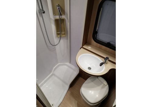 Capuchina Motorhome MC LOUIS Glamys 22 en Sale Occasion