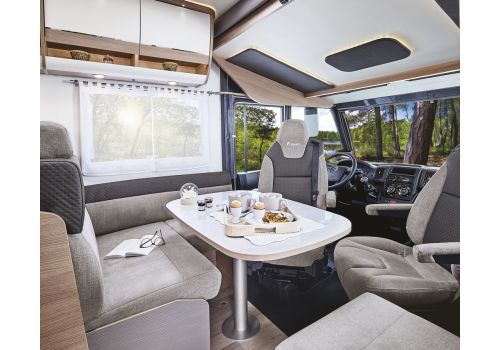 Integral Motorhome ITINEO MB700 modelo 2019 en Sale Occasion