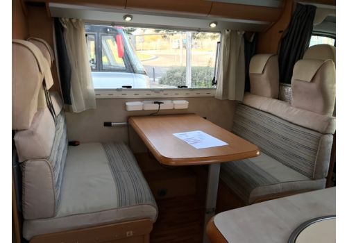 Low Profile Motorhome MOBILVETTA Top Driver P81 en Sale Occasion