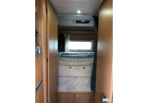 Low Profile Motorhome MOBILVETTA Top Driver P81 en Sale Occasion