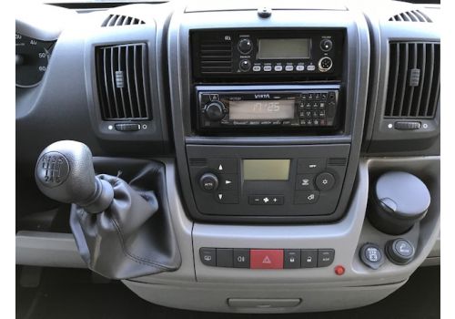 Low Profile Motorhome MOBILVETTA Top Driver P81 en Sale Occasion