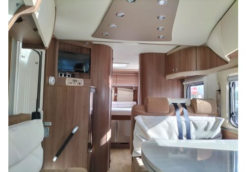 Low Profile Motorhome BURSTNER Ixeo IT 735 en Sale Occasion