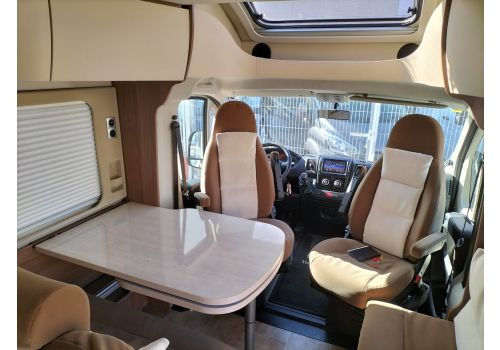 Low Profile Motorhome BURSTNER Ixeo IT 735 en Sale Occasion