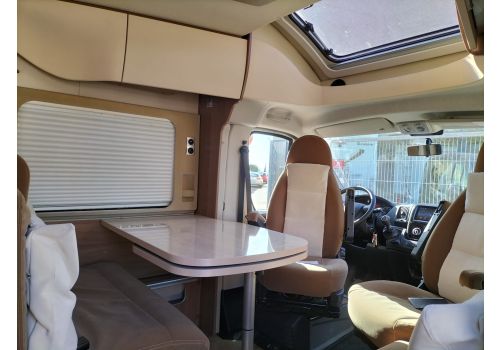 Low Profile Motorhome BURSTNER Ixeo IT 735 en Sale Occasion