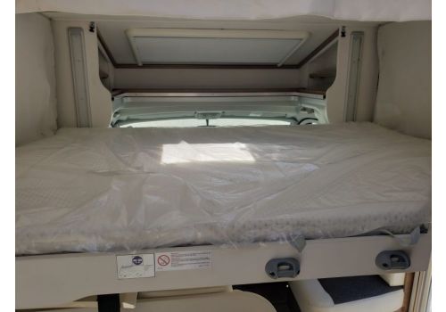 Low Profile Motorhome DETHLEFFS Dethleffs Trend 7057 DBM en Sale Occasion