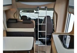 Capuchina Motorhome SUNLIGHT A-68 con literas en Sale Occasion