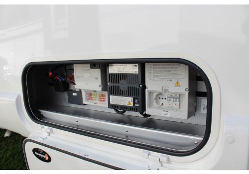 Integral Motorhome RAPIDO 8066dF Modelo 2020 en Sale Occasion