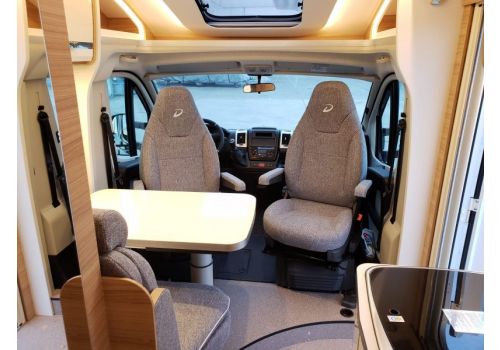 Low Profile Motorhome DETHLEFFS Globebus T1 en Sale Occasion