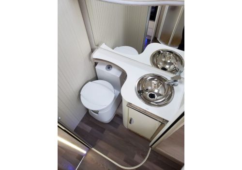 Low Profile Motorhome ILUSION 730 XMK Special Edition en Sale Occasion