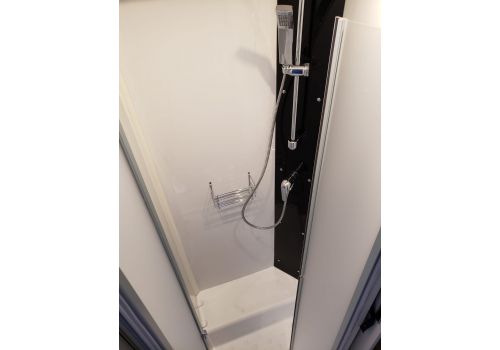 Low Profile Motorhome DETHLEFFS Trend T 7057 EBL en Sale Occasion