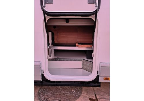 Integral Motorhome CARTHAGO Chic C-Line 5.3 Modelo 2019 en Sale Occasion