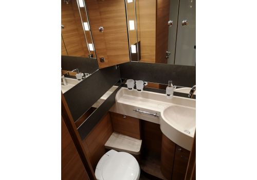 Integral Motorhome CARTHAGO Chic C-Line 5.3 Modelo 2019 en Sale Occasion